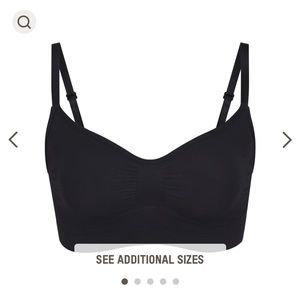 Skims Bralette (Onyx) S/M